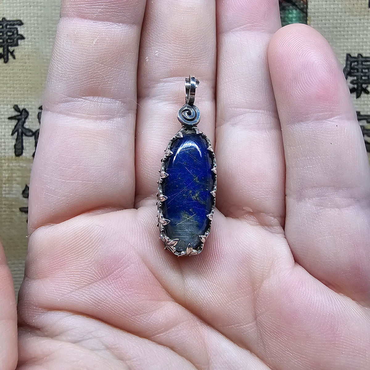 Blue best lapis lazuli silver pendent