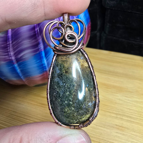 Yellow Green Maury Mountain Moss Agate in Copper Pendant