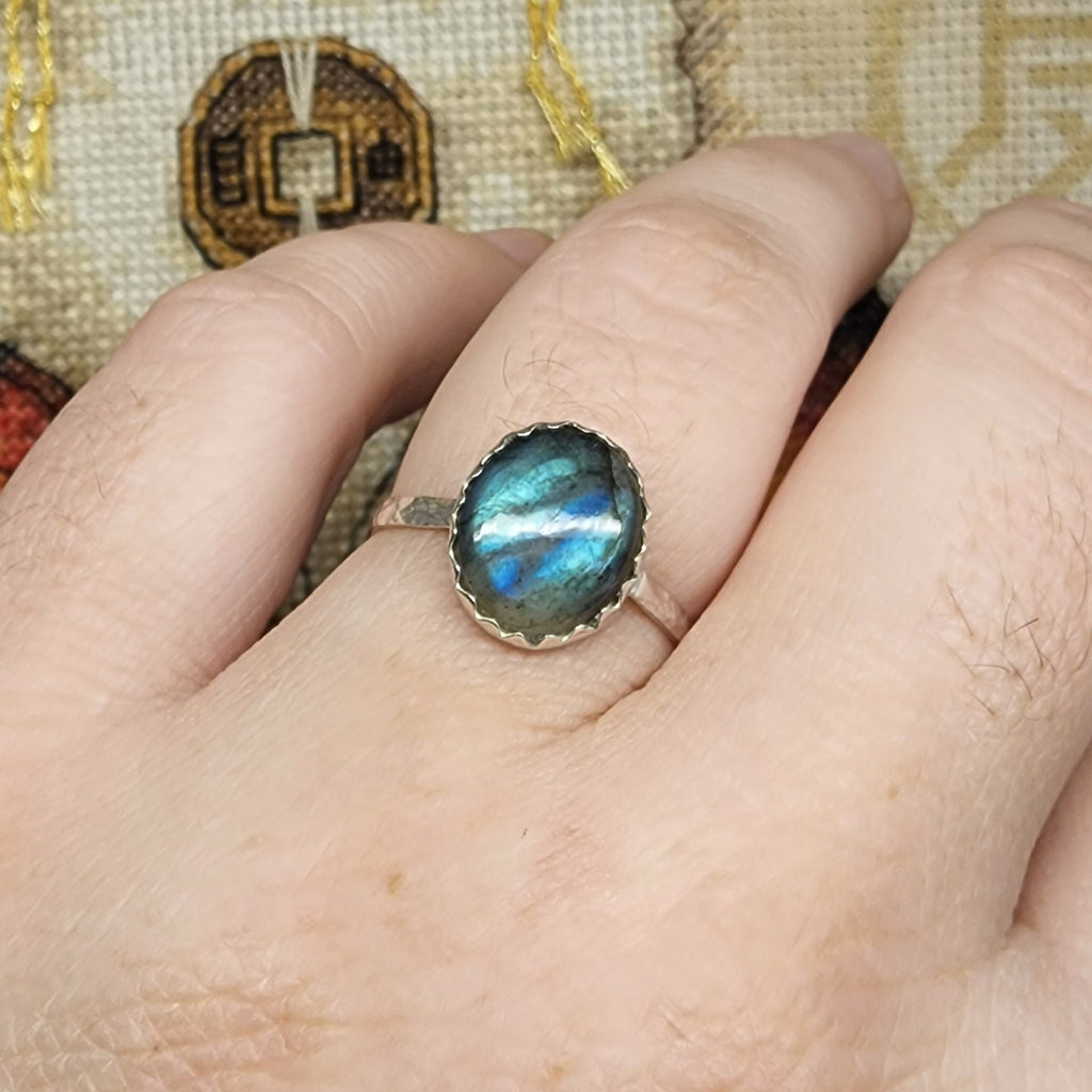 Large Labradorite Ring in Sterling Silver Sz 9.5 – Rock Your World