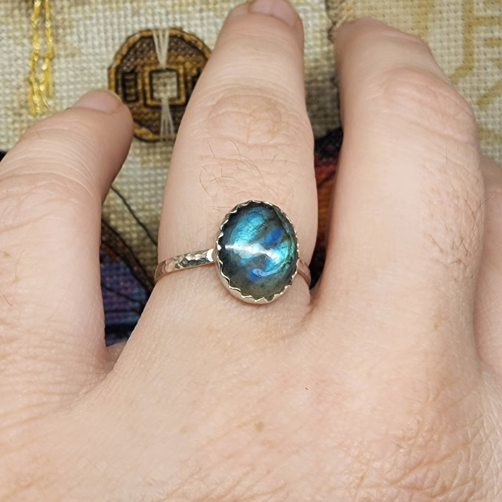 Large Labradorite Ring in Sterling Silver Sz 9.5 – Rock Your World